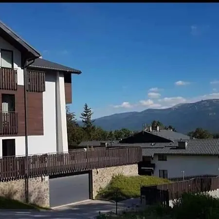 Perla Apartment *